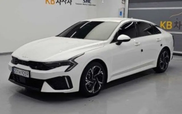 더올뉴그랜저 중고차 더 뉴 K5 3세대 2.0 매물 사진 11 - 2024/04 32,675km